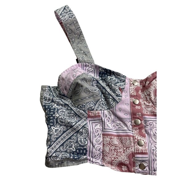 BaeVely Womens Patchwork Bandana Print Crop Top Size S Snap Front Boho Retro - Picture 2 of 7
